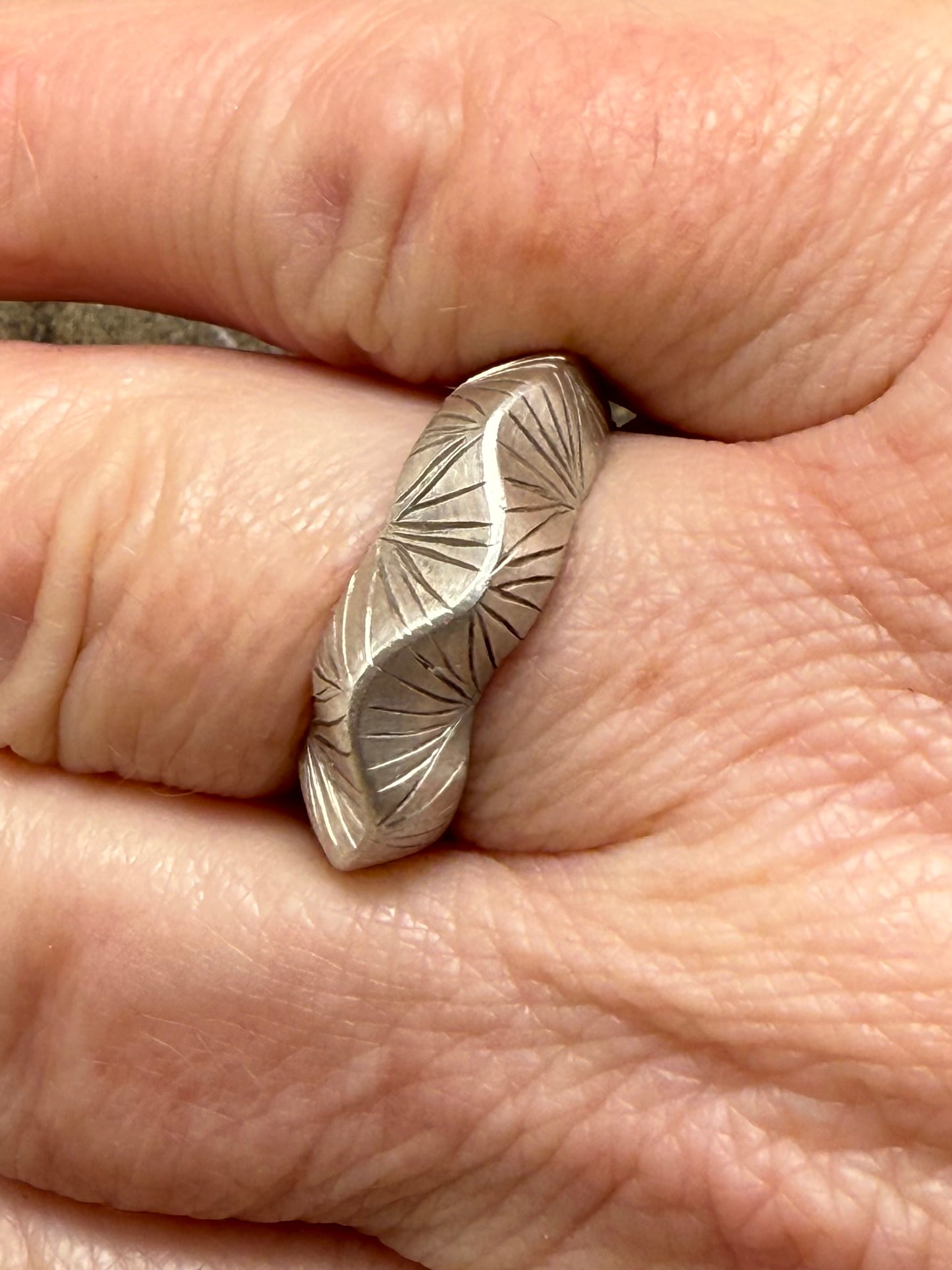 Wave Ring