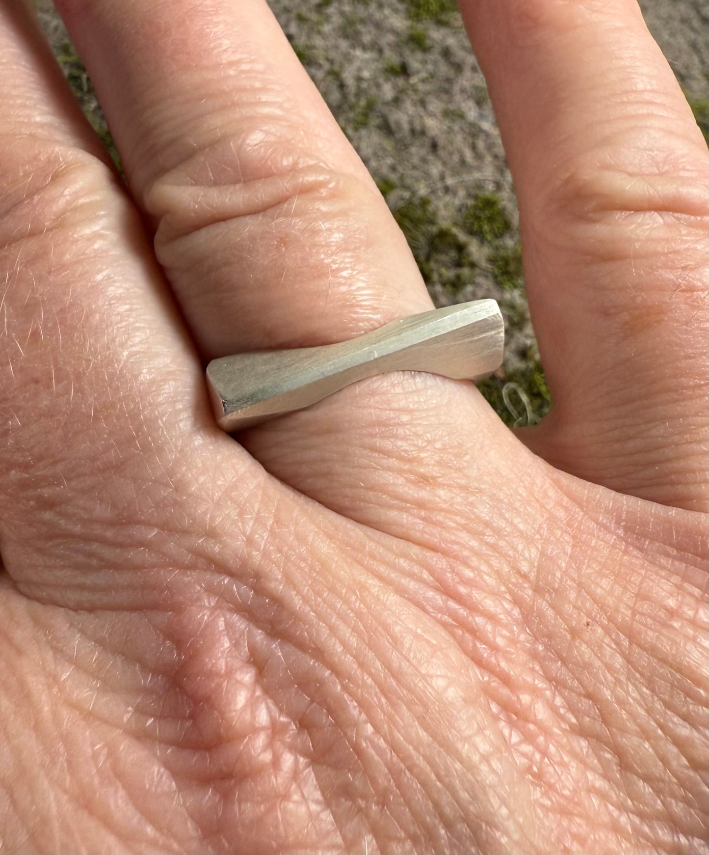 Slant Ring
