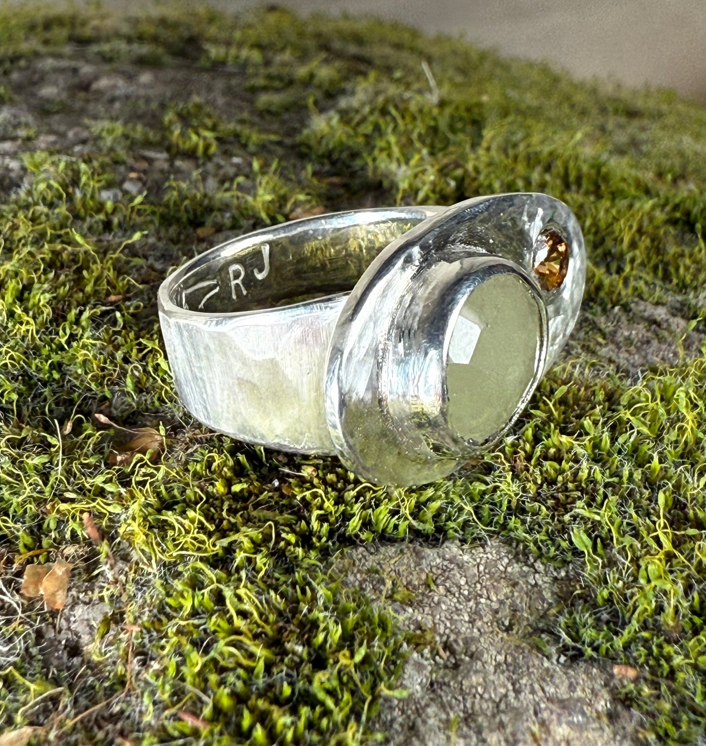 Orbit Ring