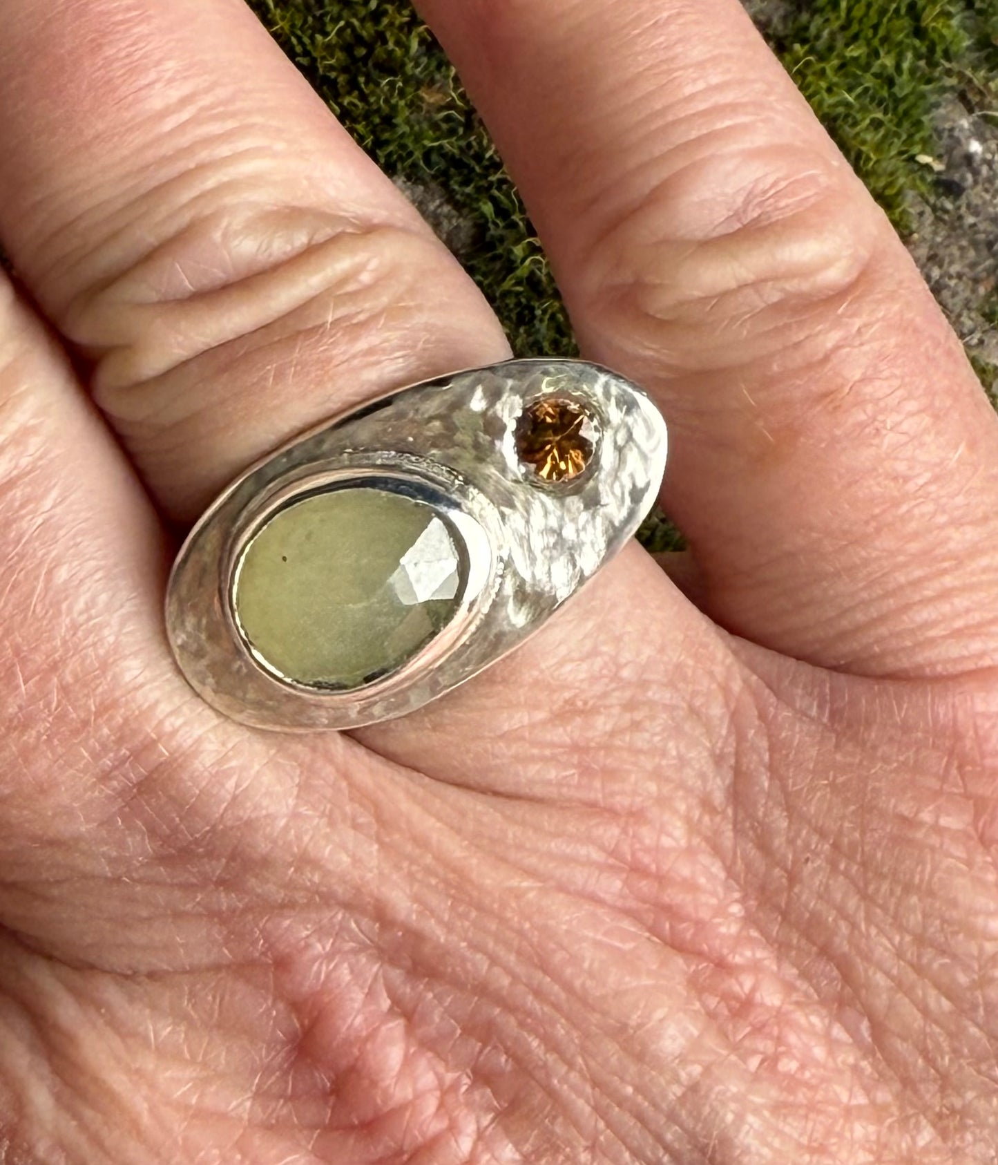 Orbit Ring
