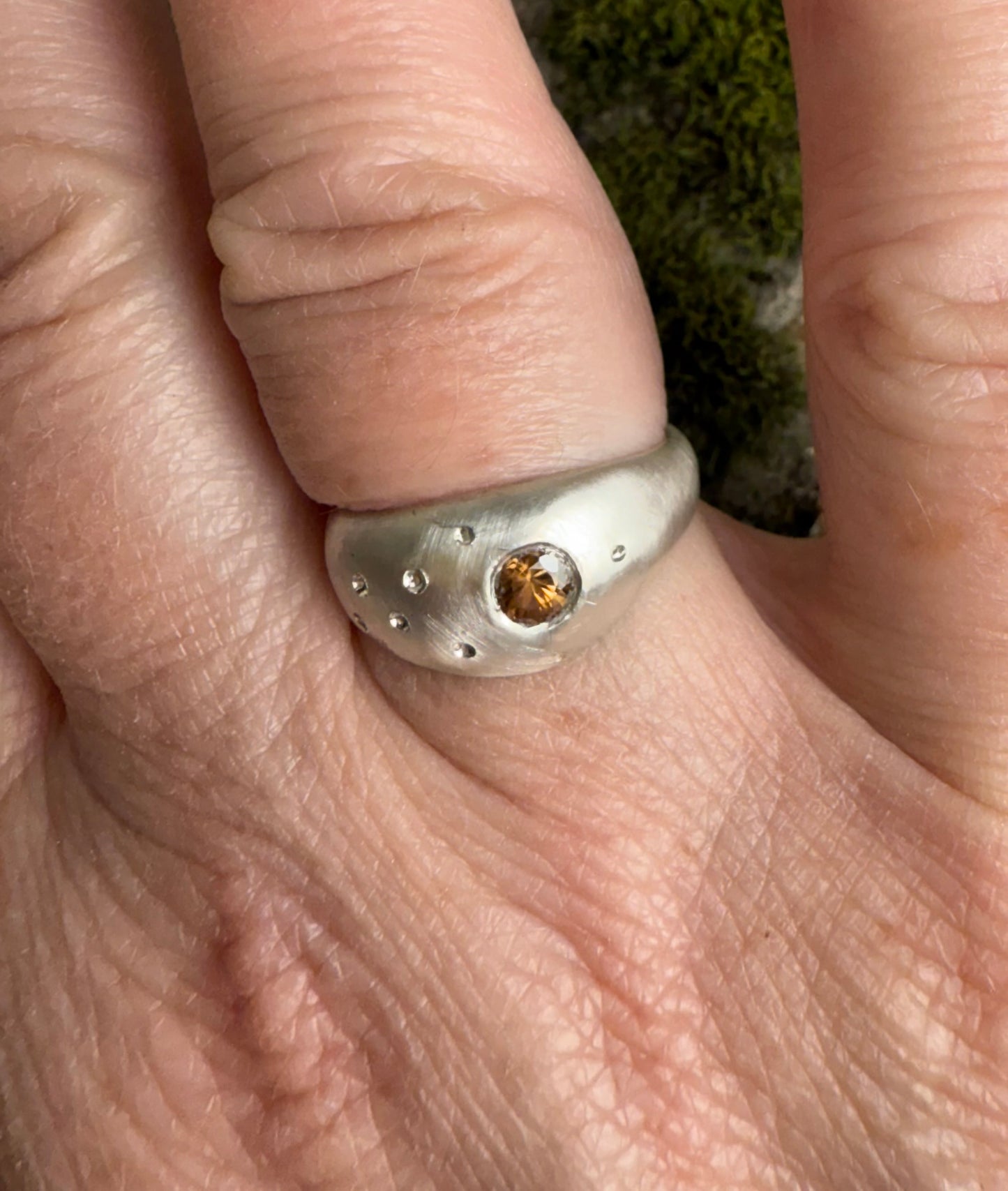 Curveball Ring