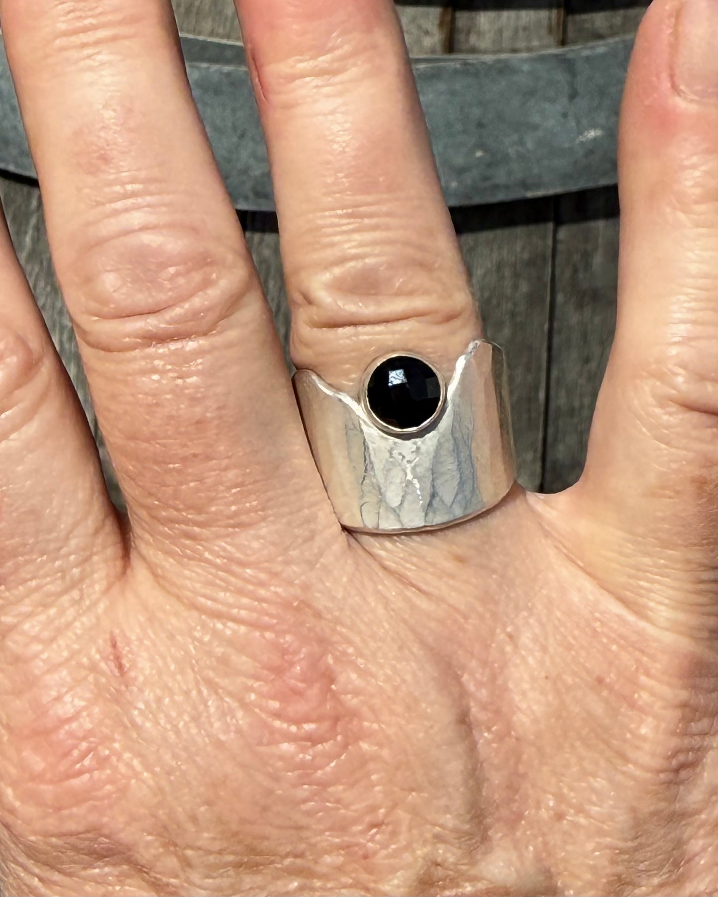 Gorge Ring