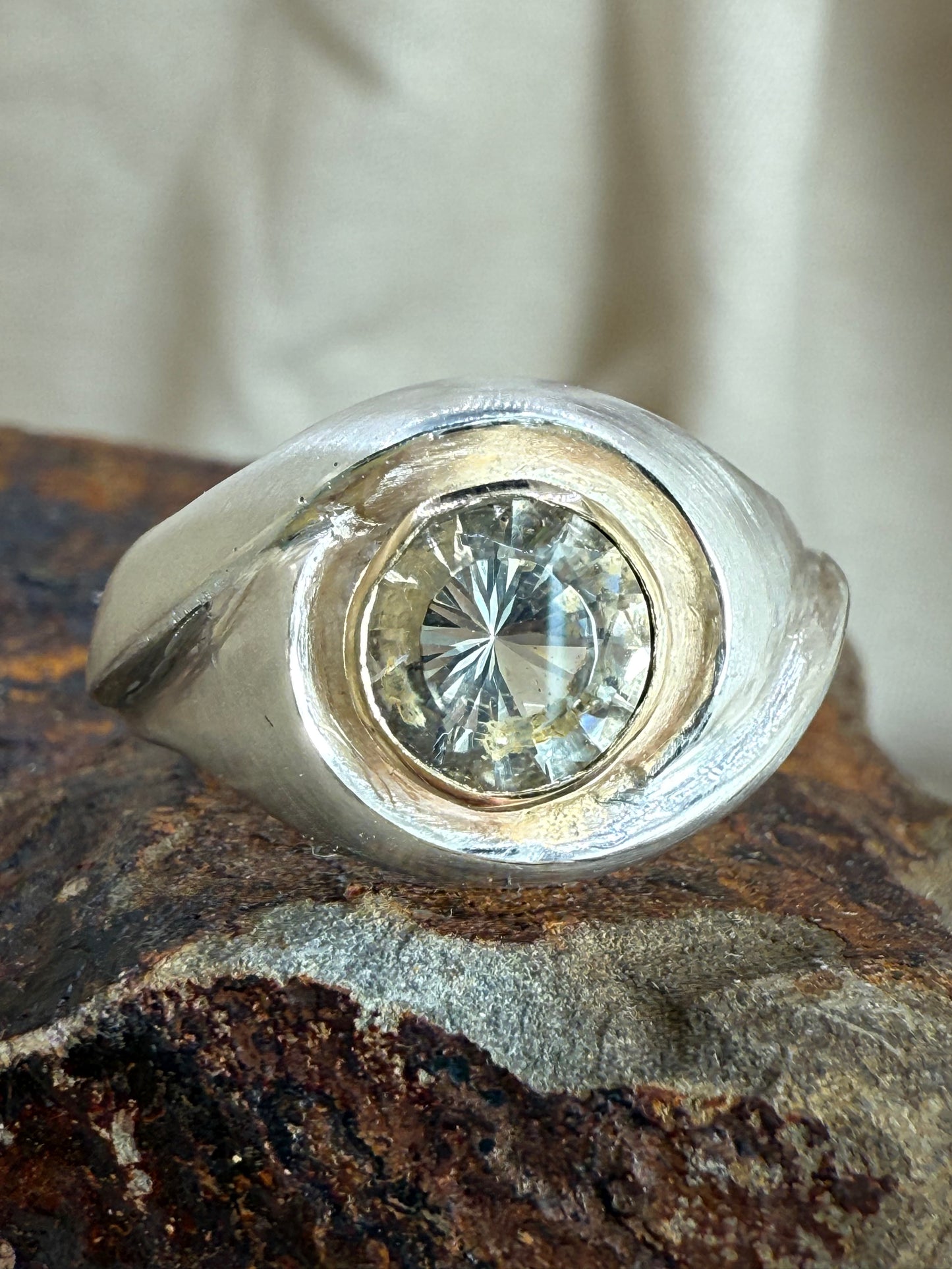 Twirl Ring
