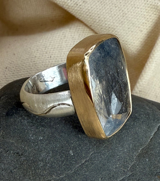 "Rain" ring