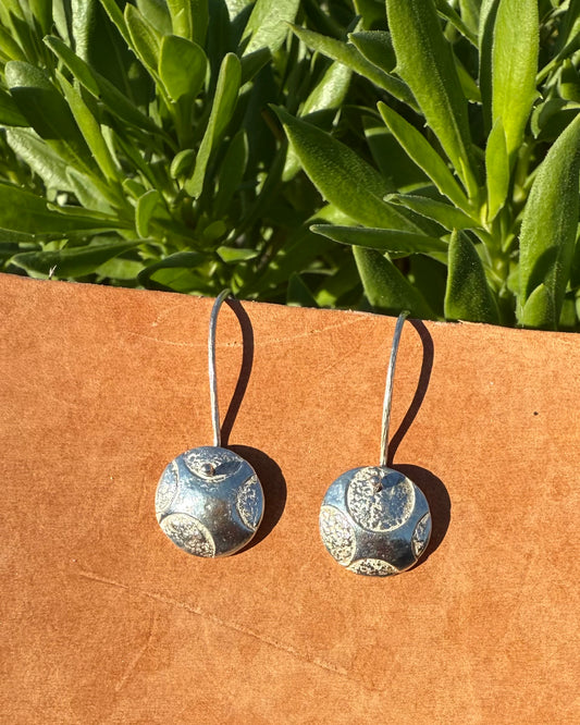The Earrings Extravaganza! Nov. 15, 10:00-noon