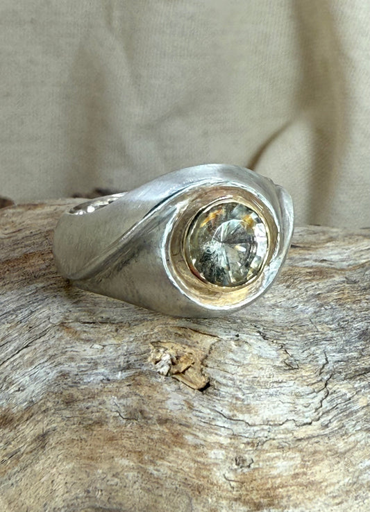 Tulip Ring